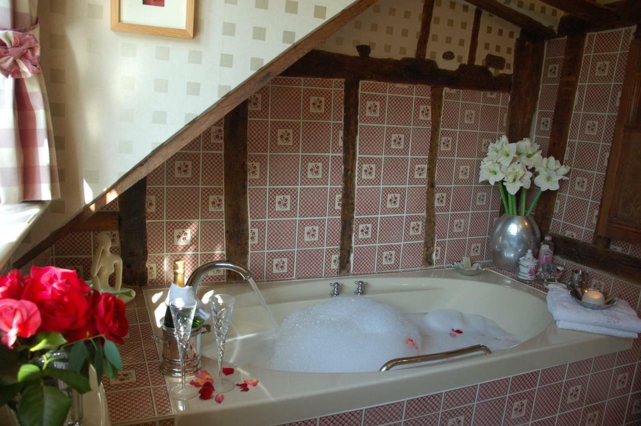 Clayton Wickham Farmhouse Hurstpierpoint Екстер'єр фото