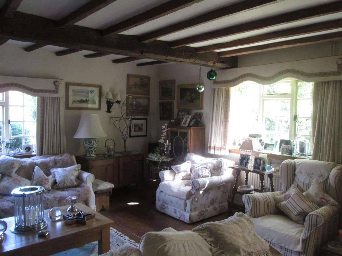 Clayton Wickham Farmhouse Hurstpierpoint Екстер'єр фото