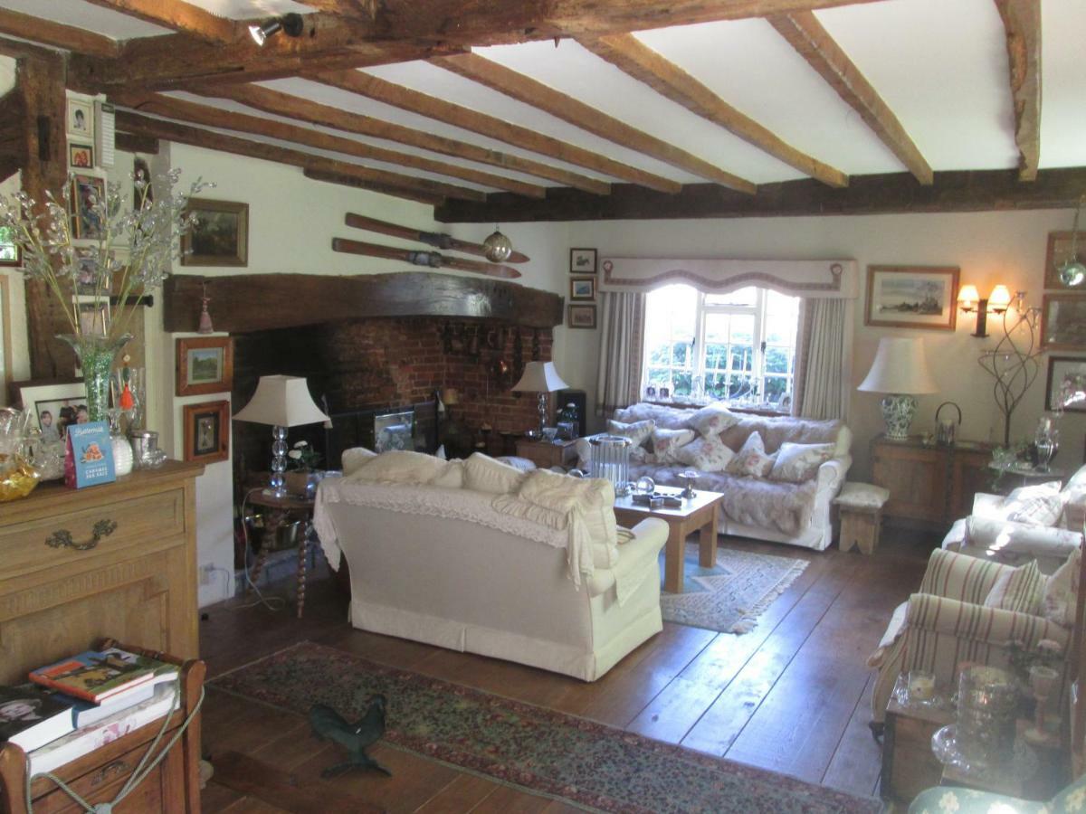 Clayton Wickham Farmhouse Hurstpierpoint Екстер'єр фото