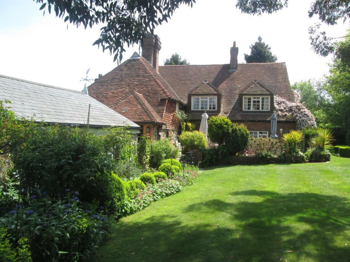 Clayton Wickham Farmhouse Hurstpierpoint Екстер'єр фото